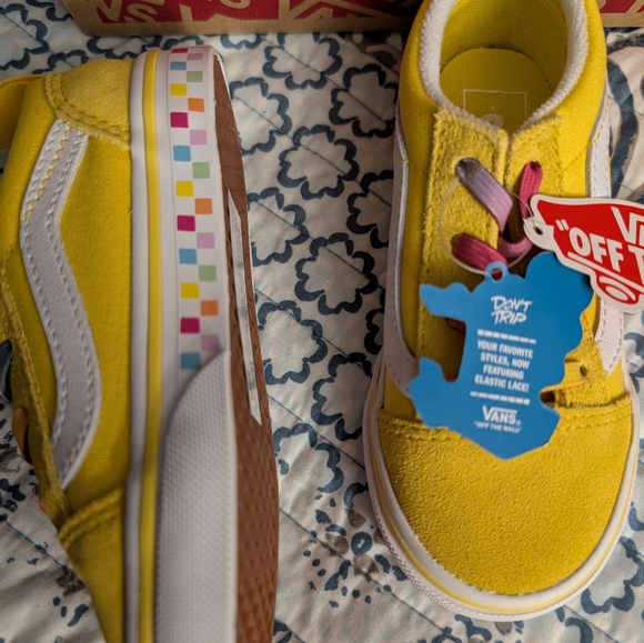 Girls VANS Lot Of Four - Picture 10 of 10